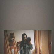  ,  Cristina, 23