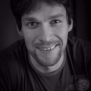  ,  Olegas, 48