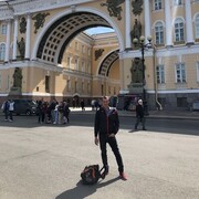  ,   Viktor, 39 ,   ,   
