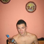  ,  Dima, 31
