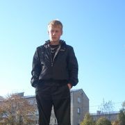  ,  vadja, 32