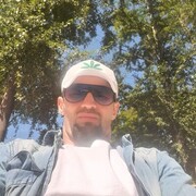  ,   Nurik, 31 ,   ,   