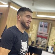  ,   Ali, 32 ,   ,   