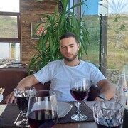  ,  Goga, 27