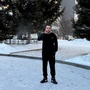  ,  Arman, 24
