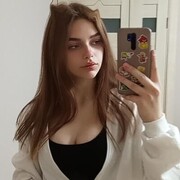  ,  Elizabeth, 22