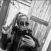  ,   Ekaterina, 32 ,  