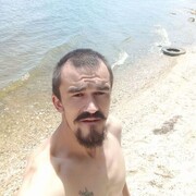  ,  , 32