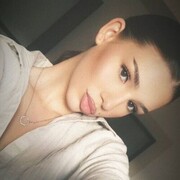  , 