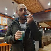  Swiebodzice,   Vitalii, 35 ,   ,   , c , 