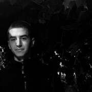  ,  Denis, 21