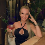 Lambeth,   Alisa, 38 ,   ,   