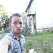   ,  Zoli Modish, 29