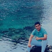  ,   Aziz, 33 ,   ,   