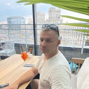  ,   Andre, 41 ,   ,   