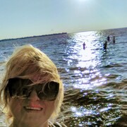  ,   Lora, 61 ,     , c 