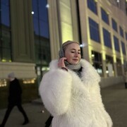  ,   Ekaterina, 22 ,   