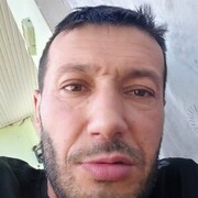 ,  Maks, 44