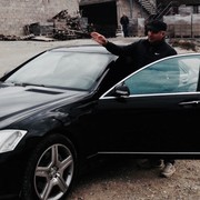  ,   Alex, 39 ,   