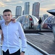  ,  Anton, 19