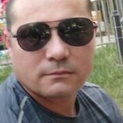  ,  Azizbek, 44