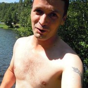  -,   Axel19814, 44 ,     , c 
