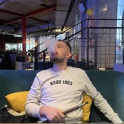  ,   Viktor, 30 ,   ,   
