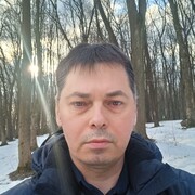  ,   Andrij, 48 ,   ,   