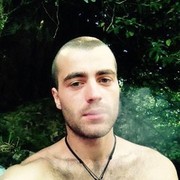  ,   Bacho, 31 ,   