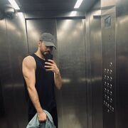  ,   Yasser, 24 ,   c 