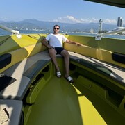  ,   Hovhannes, 33 ,   ,   