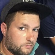  ,  Max, 42