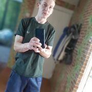  ,   Andrejs, 32 ,   ,   , c 