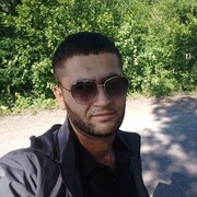  ,  Tolibjon, 25