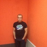  ,  Aleksandr, 40