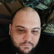  ,   Mikhail, 37 ,   ,   , c , 
