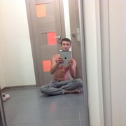  ,   Oleg, 34 ,   