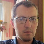  ,  Alex, 42