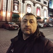  ,   Omar, 43 ,   ,   