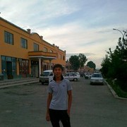  ,   Hayodbek, 33 ,   