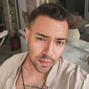 ,  Jorge, 34