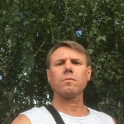  ,   Viktor, 46 ,   