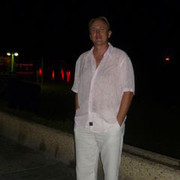  Rishon LeZiyyon,   Romanok, 52 ,     , c 