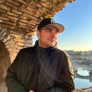  ,  Ilie, 38