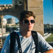  Holon,   , 22 ,   ,   , c 