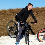  ,   Petr, 37 ,   ,   , c 