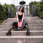  ,   Elizaveta, 27 ,  