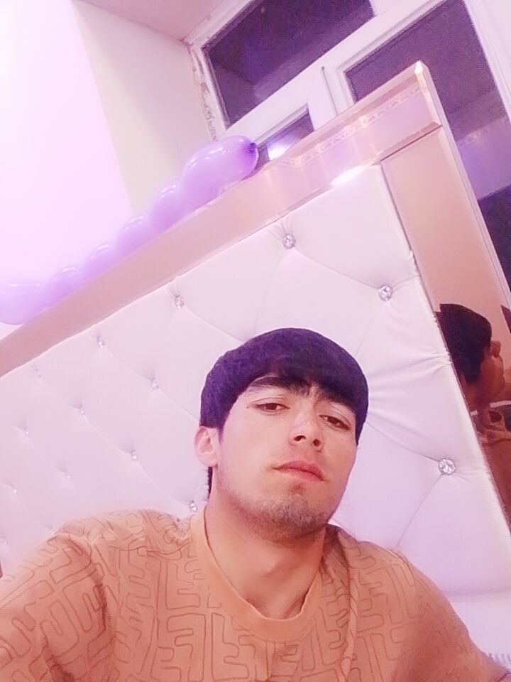  49382762  , 22 ,    