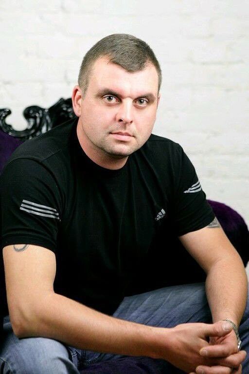  15961902  Andrey, 48 ,    