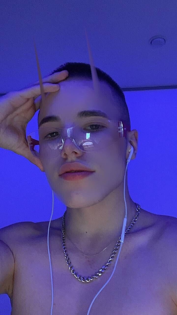  -,   , 21 ,   ,   , c 
